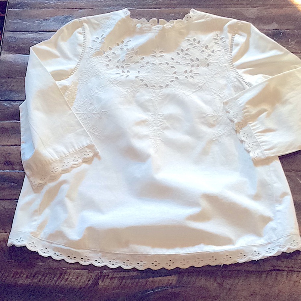 Crisp Embroidered Cutout White Cotton Top, Small, EUC